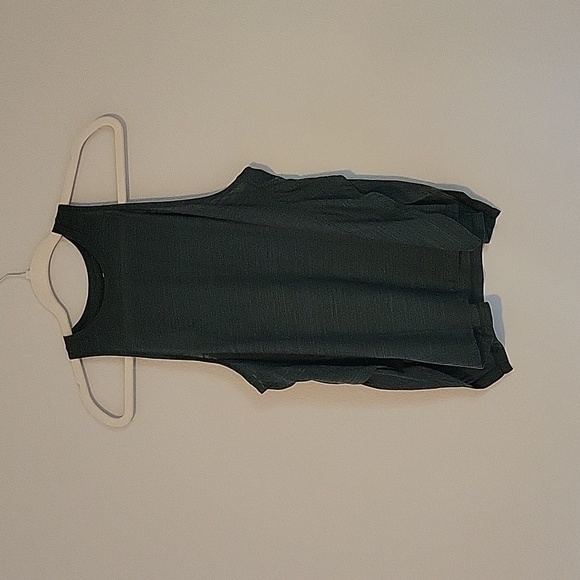 prAna tank - Picture 1 of 5